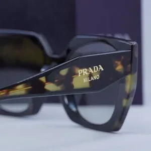 Prada | Accessories | New Prada Pr5wsf 389a7 Sunglasses  display picture 2